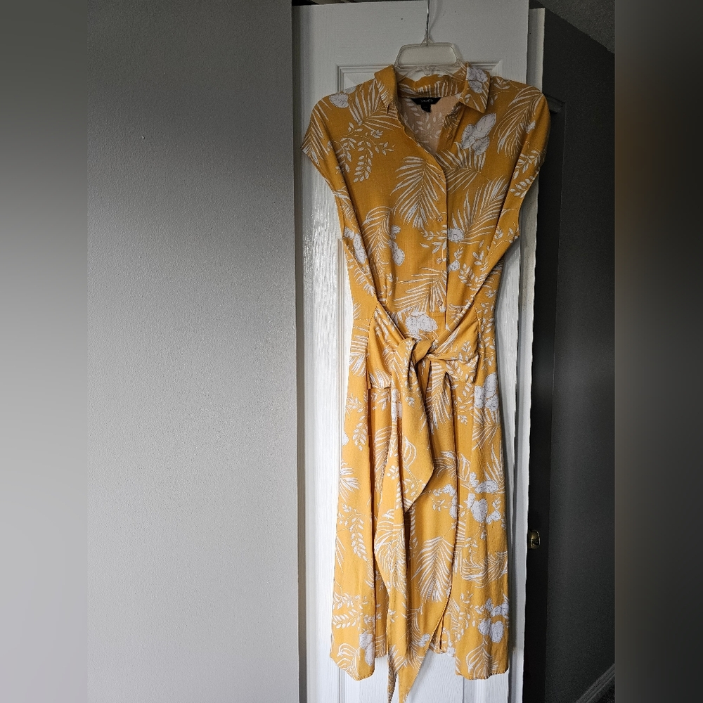 RW&CO. DRESS SIZE M
